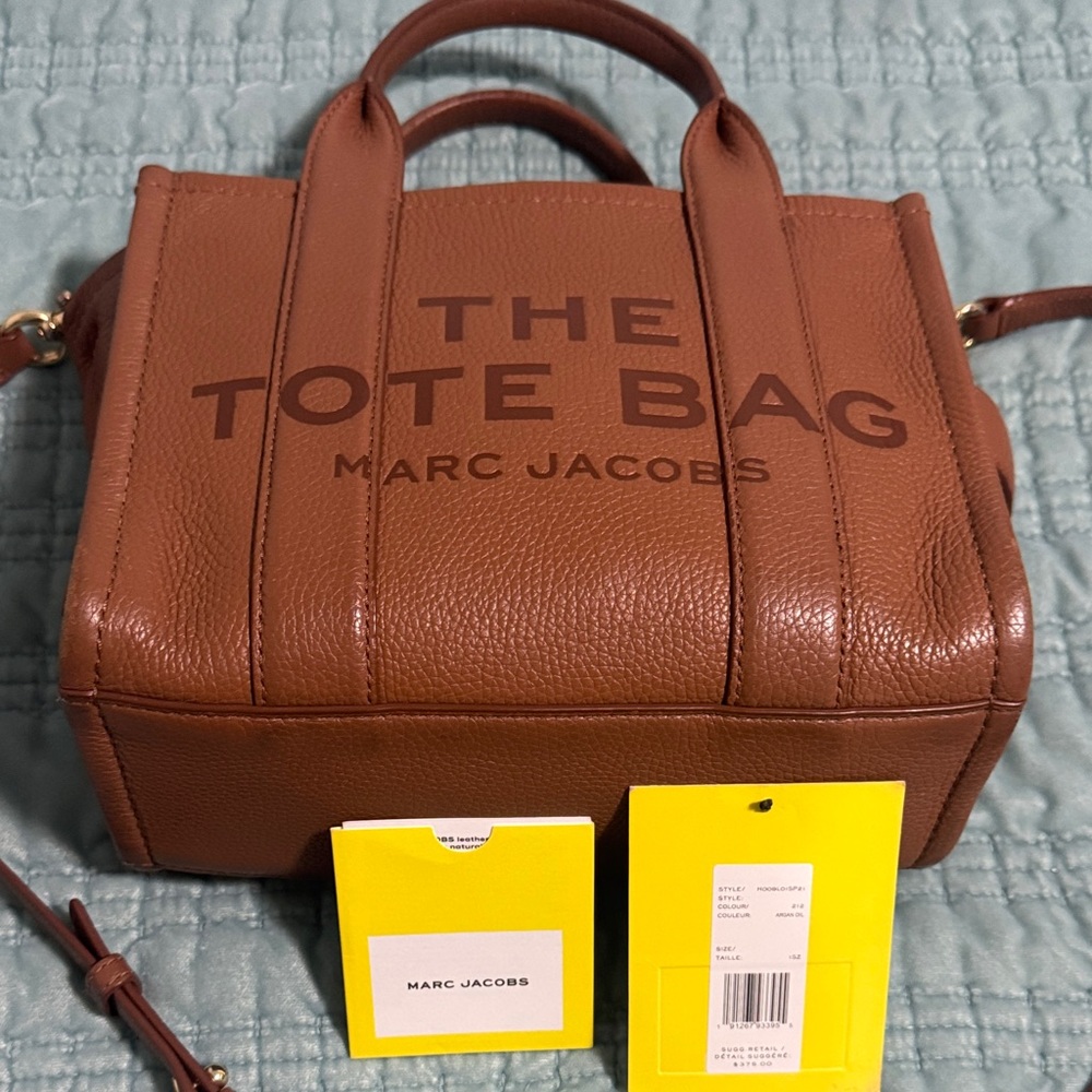 Marc Jacobs Tan Leather Tote Bag
